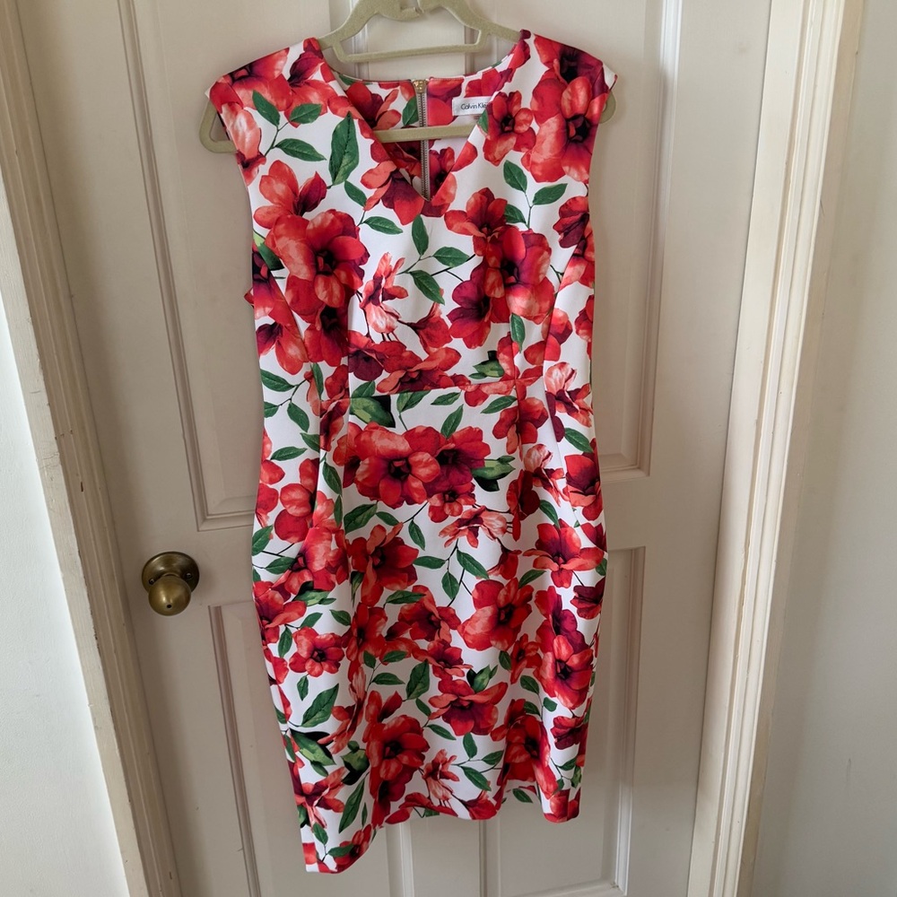 Calvin Klein White Red Floral Sheath Dress